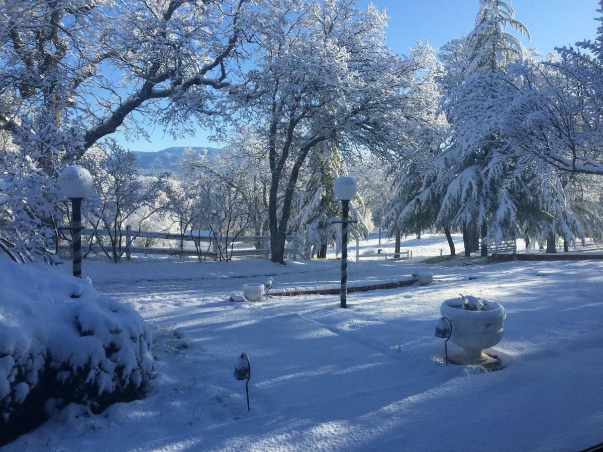 Moon Ranch - A Gateway To Yosemite Villa Mariposa Exterior photo